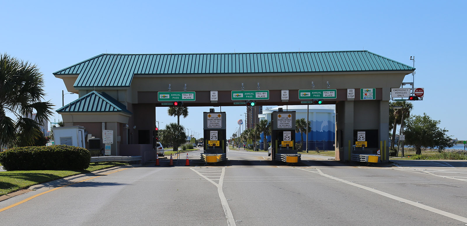 Bob Sikes toll plaza
